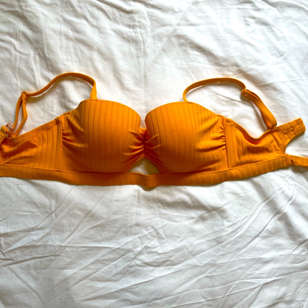 Shade Shore Bikini Top 38D